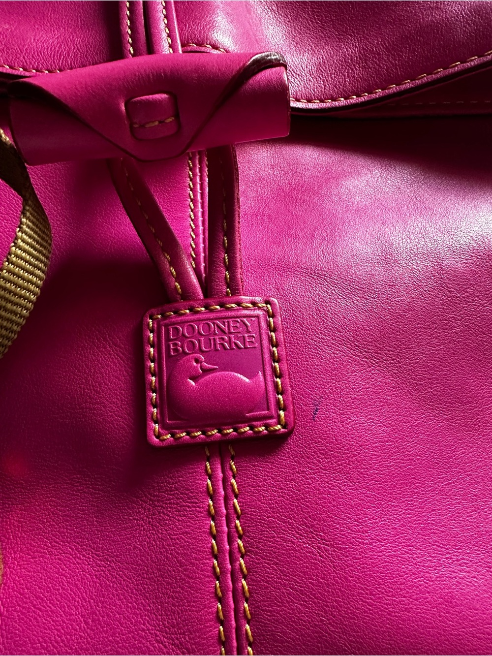Women's Dooney &Bourke Hot Pink Leather Fold-Over Cross Body bag - Picture 4 of 14